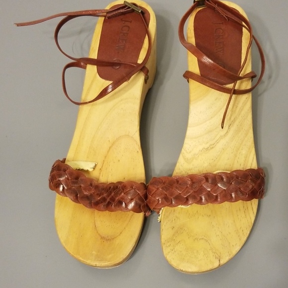 wooden heel clog sandals